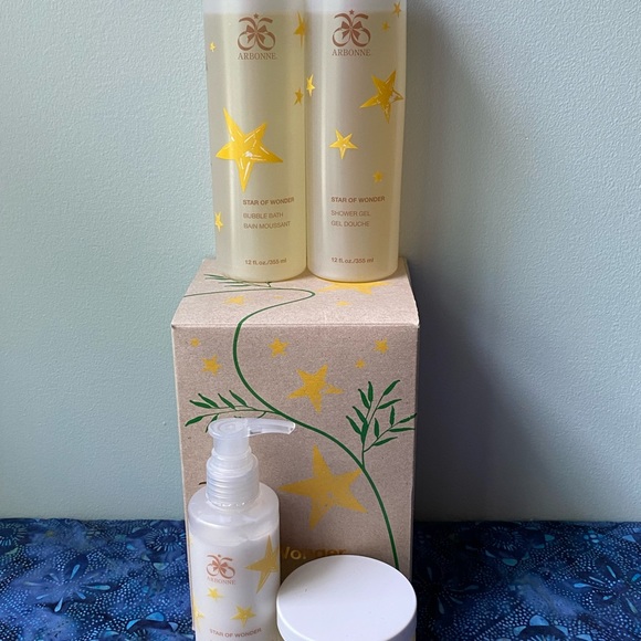 Arbonne Star of Wonder Fig Blossom Spa Gift Set Brand New Sealed Retired - Picture 14 of 15